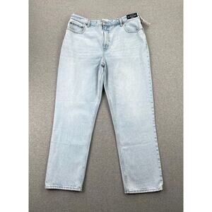 Abercrombie Ultra High Rise 90s Straight Jean 34 / 18 Curve Love Light Wash Blue